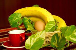 Natural foods to sleep better at night 