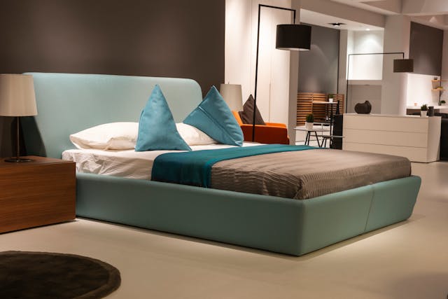 Affordable luxury home decor tips to create a cozy and elegant living space within budget