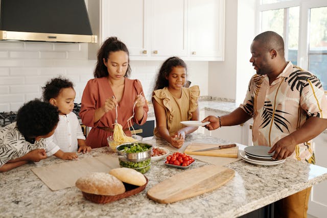 Balanced nutrition for daily wellness across different age's 
