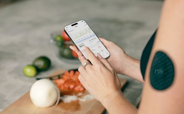 Using Mobile apps to maintain balanced nutrition for daily wellness 