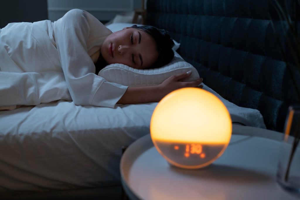 A person following powerful sleep habits for better mental health and deep night rest