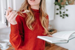 Learn how to read food labels for healthy eating and nutrition 