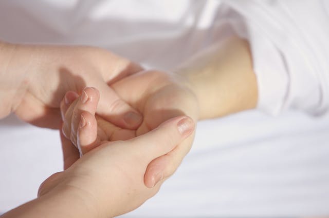 Common myths about natural skin care debunked 