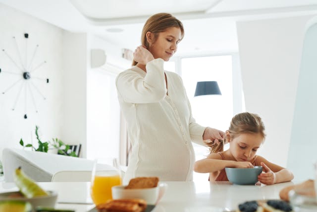 Support systems that encourage balanced nutrition for daily wellness 