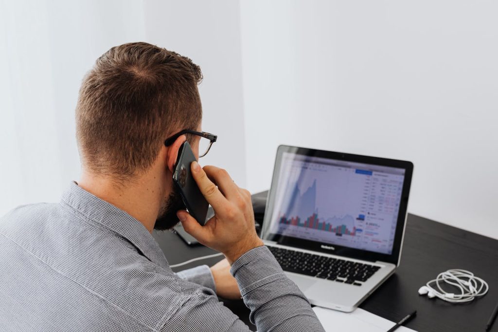 Data-Backed Hacks to Improve Financial Discipline – Money management, productivity, and saving tips for financial success