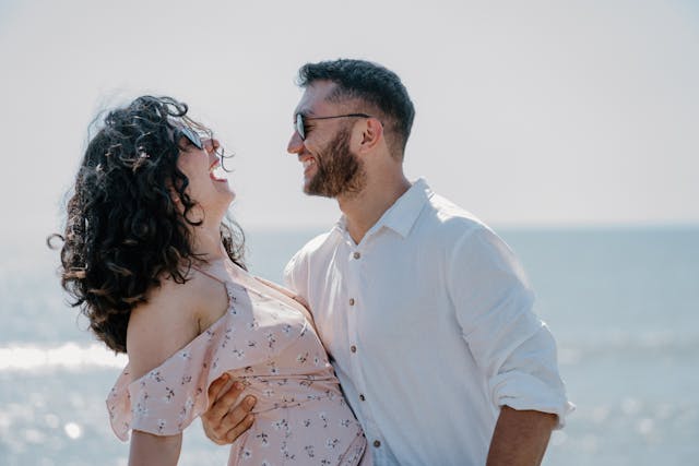 Happy couple spending quality time together, learning to manage stress in relationships naturally and strengthen emotional wellness