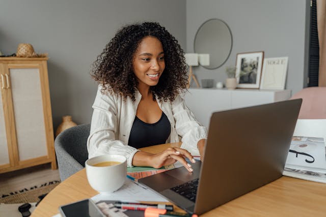 Remote work technology tools enhancing home office productivity and work-life balance