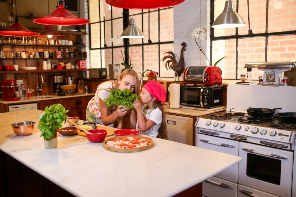 Top 7 Smart Kitchen Gadgets for Easy and Healthy Cooking at Home